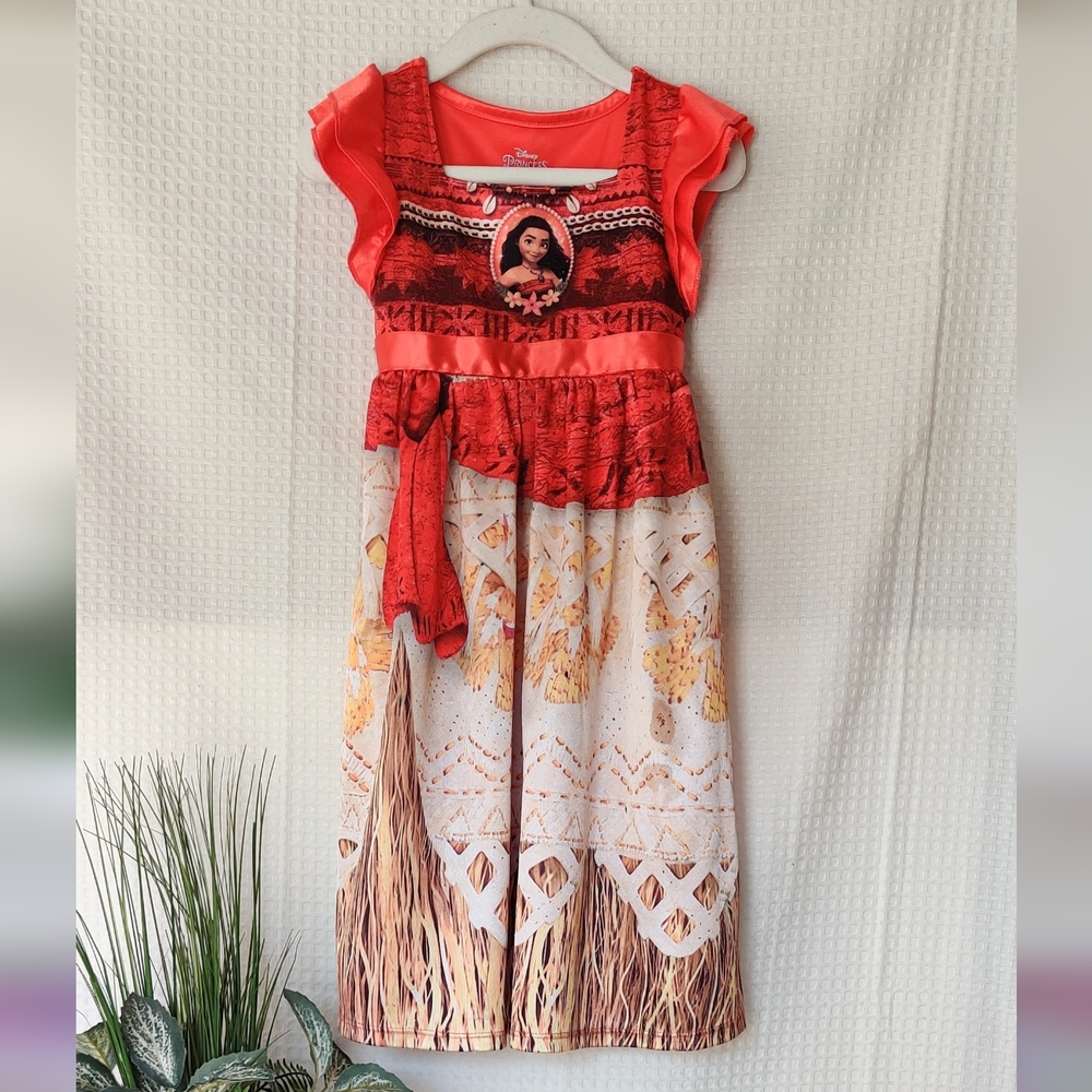 Free Disney Princess Moana Little Girls Fantasy Night gown Size 3T